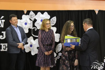 Laureaci Nagród Dyrektorów Szkół dla uczniów
